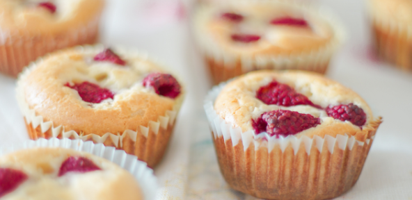 Muffins de Laranja e Framboesa